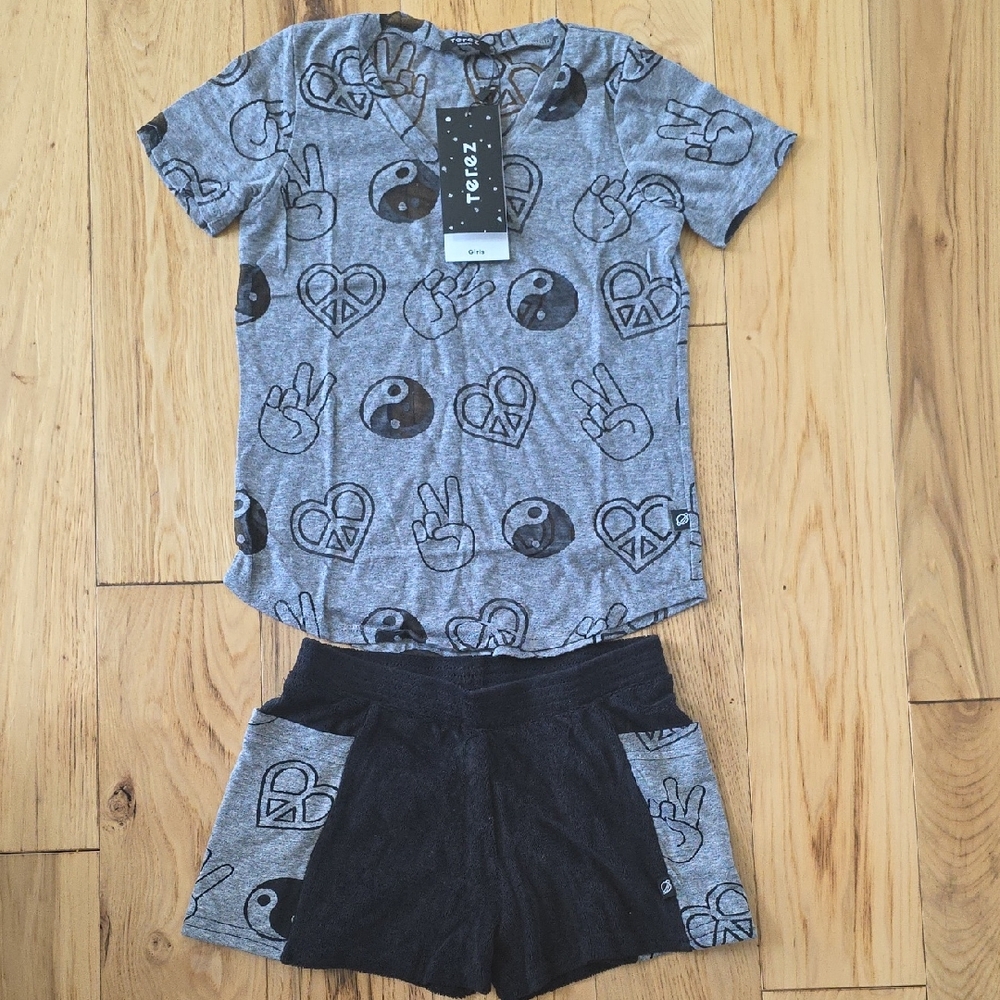 Zara Kids Gray and Black Peace Sign Pajama Set